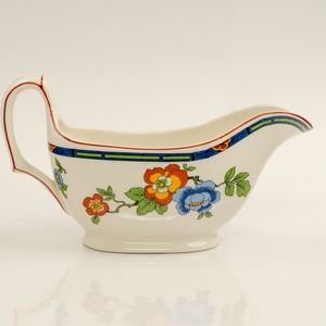 Wedgwood Chatham gravy boat